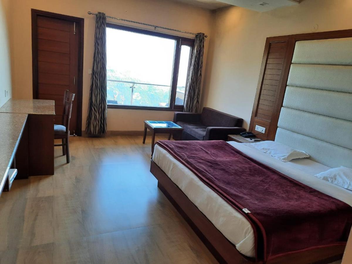 Hotel Basera Mussoorie Ngoại thất bức ảnh
