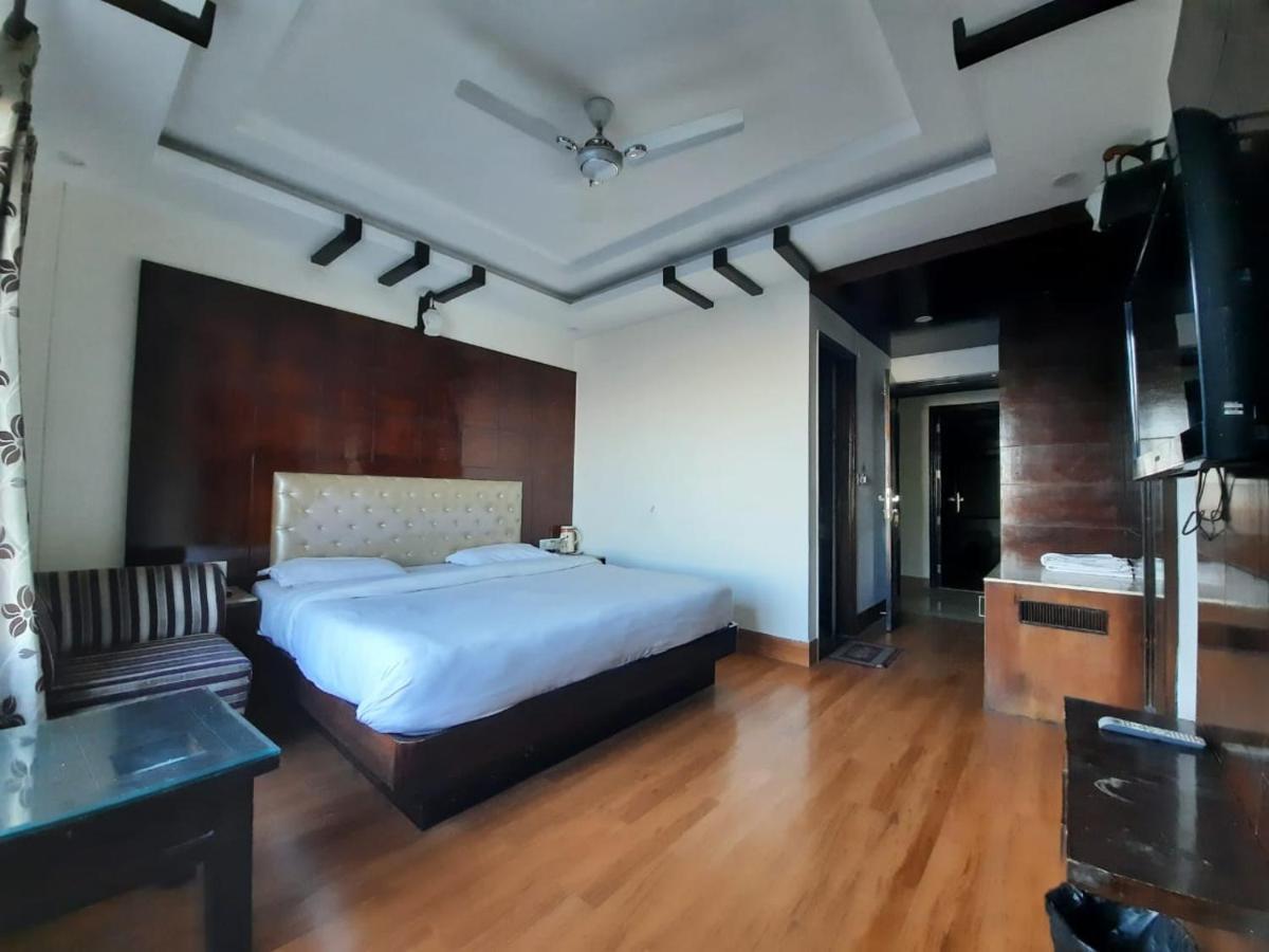 Hotel Basera Mussoorie Ngoại thất bức ảnh